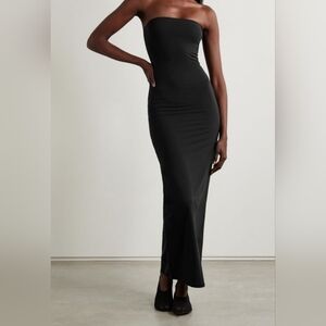 Skims Fits Everybody Tube Dress 🖤